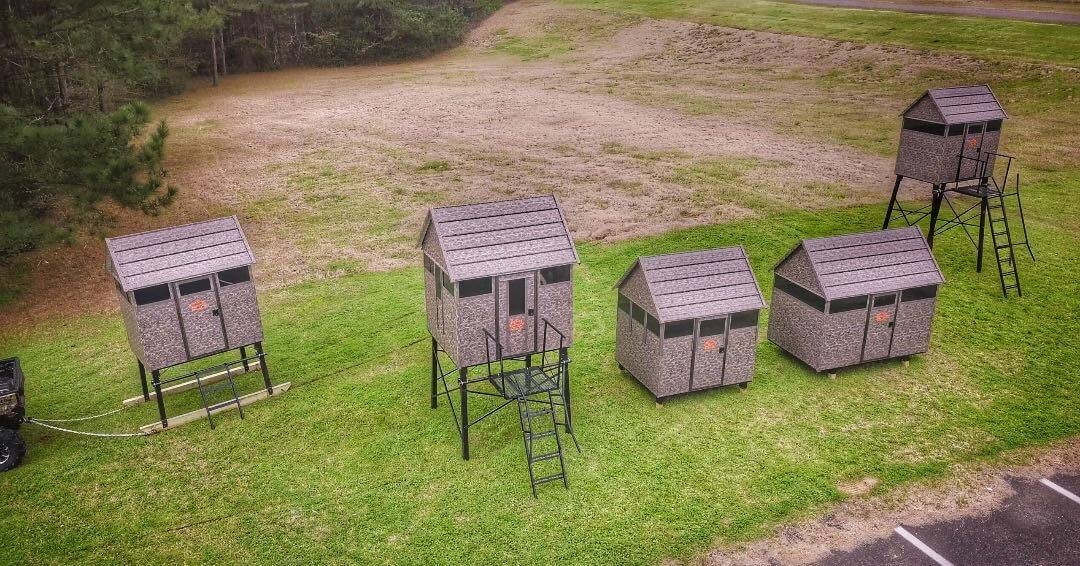 Assorted Deer Hunting Blinds